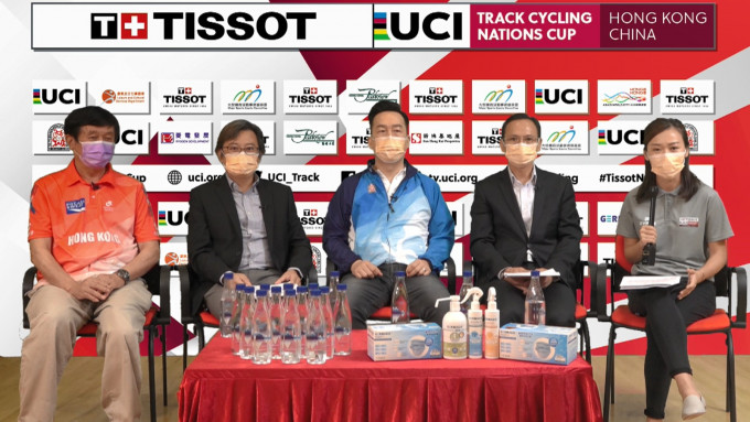 沈金康教练(左)表示，今次国家杯是东京奥运前的最佳热身。 香港单车总会图片