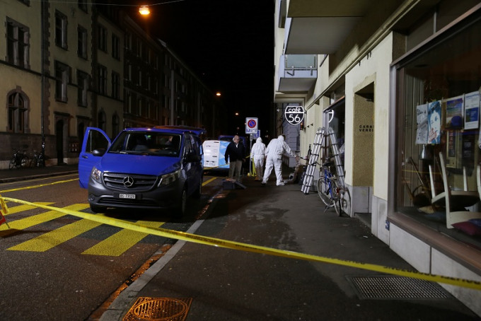 瑞士巴塞爾一間咖啡室發生槍擊案，造成兩死一傷。美聯社