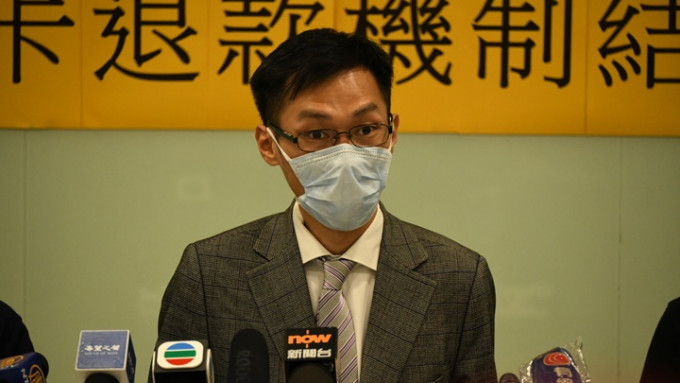 袁海文建议政府调整抗疫策略。资料图片