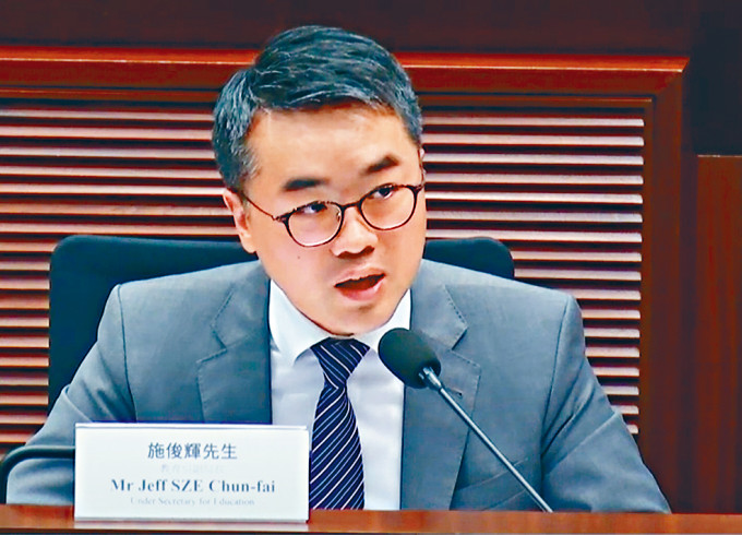 教育局副局長施俊輝表示，政府成立的應科大聯盟，將有助推廣職專教育。