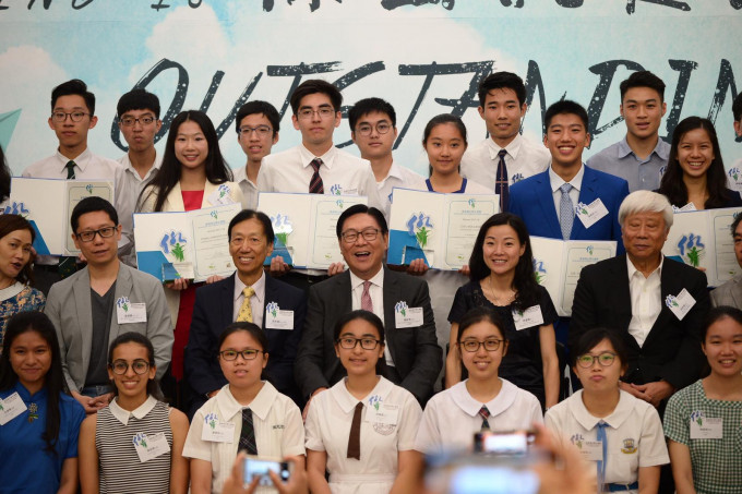 「香港杰出学生选举2017-18」今日举行颁奖典礼。