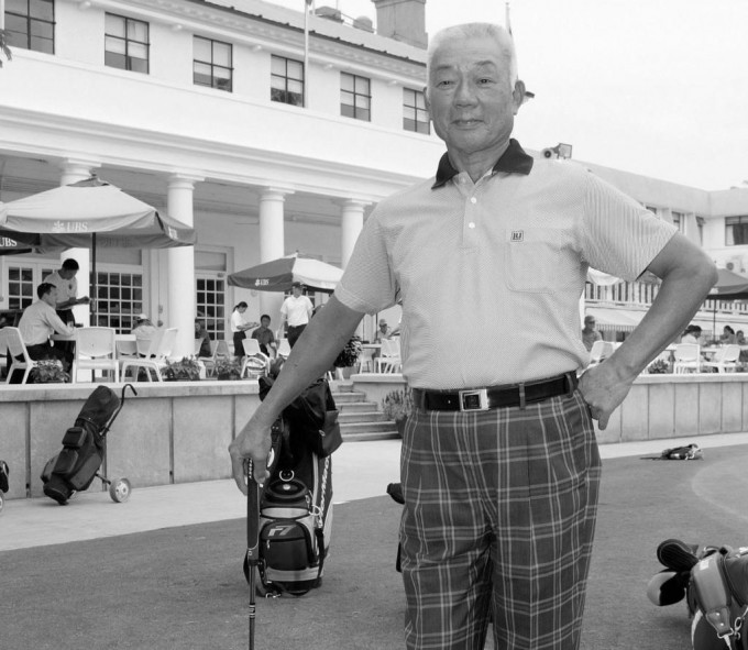 呂良煥曾於香港哥爾夫球會擔任長駐教練，對推動本地高球發展影響深遠。資料圖片