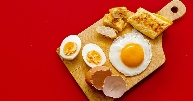 到底要怎麼吃、吃幾多雞蛋才對身體最有益呢？unsplash圖片