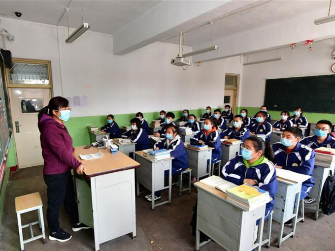 內地教育部堅決叫停接種疫苗作為返校入校條件 。新華社資料圖片