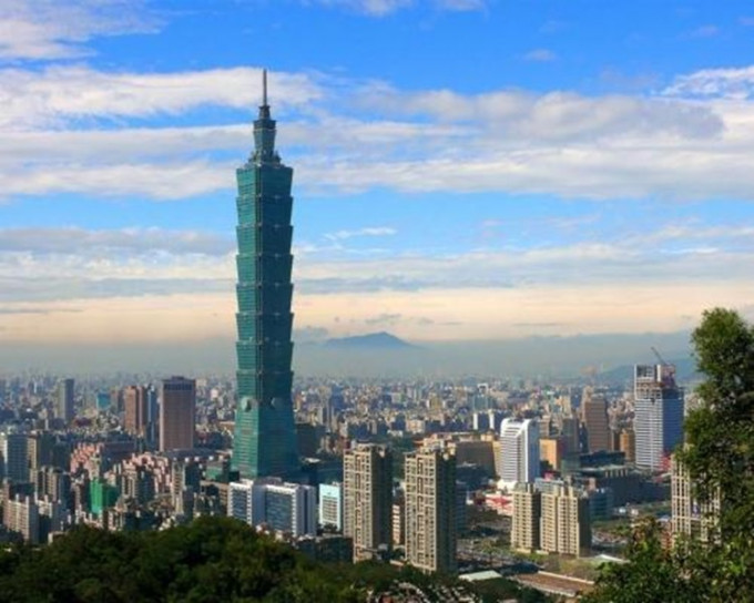 九月前入境台灣三次即可申請「飛三送一」優惠。資料圖片