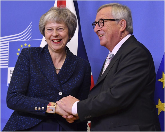 文翠珊已抵达布鲁塞尔准备会晤另外27个欧盟成员国领袖。 AP
