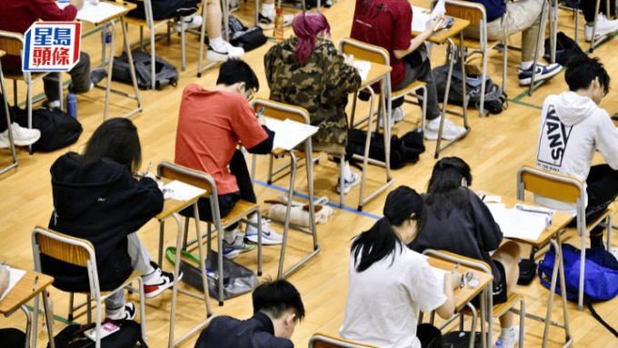 DSE假学历｜考评局过去5年接获1宗非本地院校查学生成绩 蔡若莲：证书等文件具多重防伪 研究开发电子成绩核证