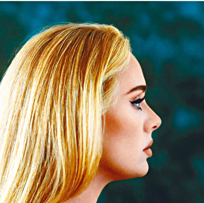 Adele宣布新碟《30》將於11月19日推出。