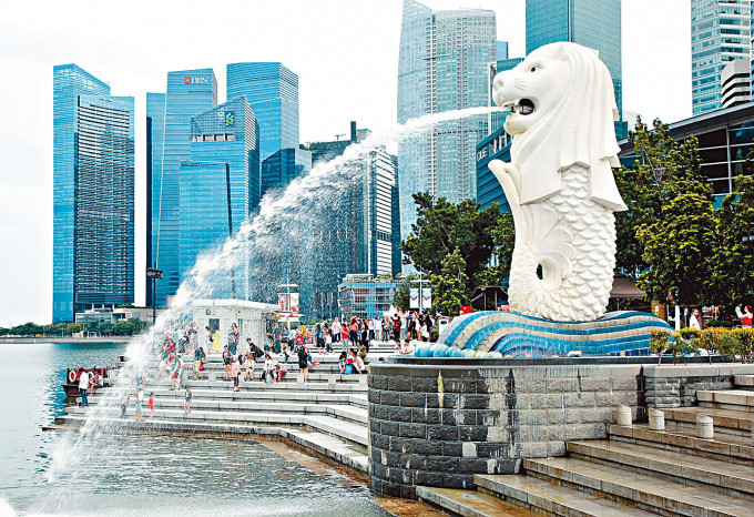 ■业界望可在暑假安排旅行团出发赴新加坡。