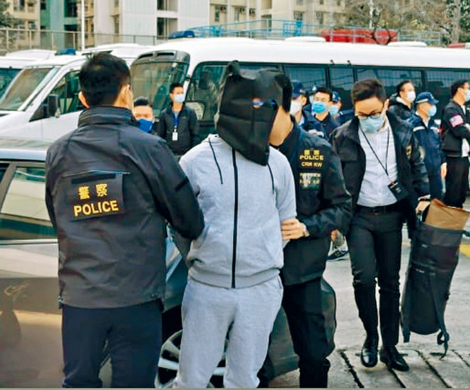 其中一名被告黃臨福去年底被押回港後，早前已認罪被判入教導所。