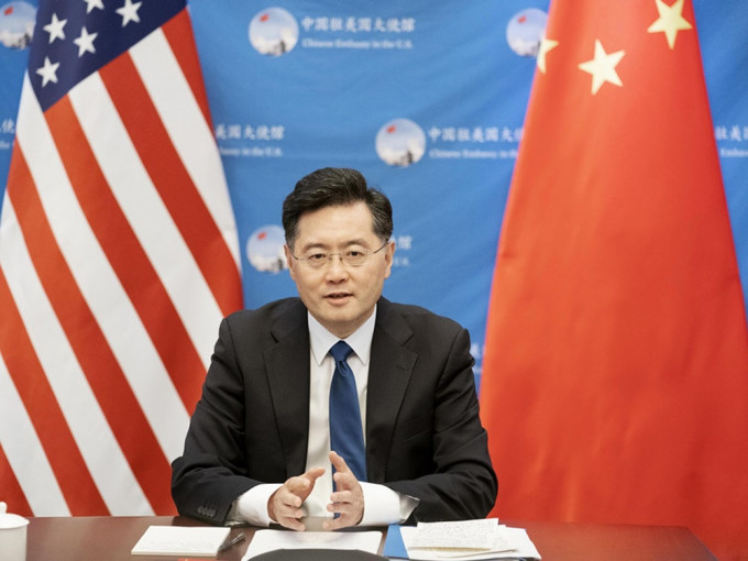 秦剛希望美方能切實落實中美雙方的貿易協議。中國駐美大使館網站圖片