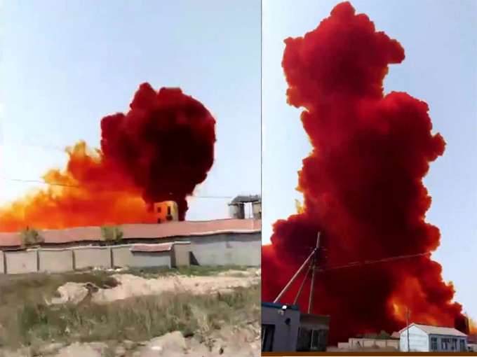 山東一化工廠洩漏溴素，不斷湧出大量紅色煙霧。（網圖）
