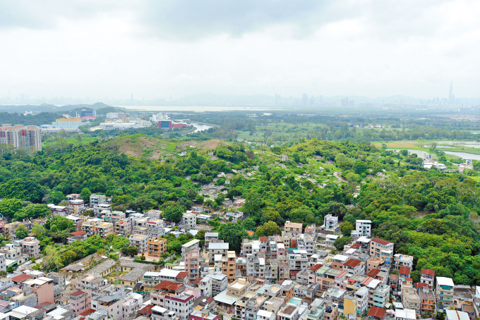 ■元朗蠔洲路用地