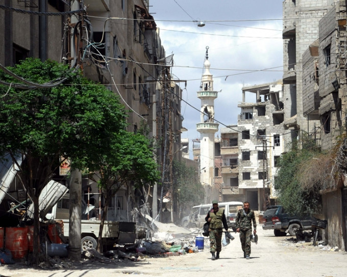 敍利亚在未来72小时内可能会遭受轰击和空袭。新华社