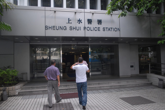 警方正追緝一名南亞裔男子。