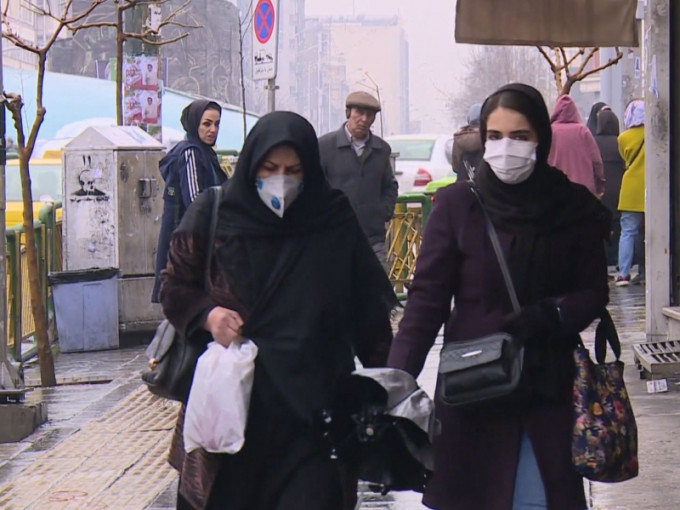 伊朗疫情严峻，有外界质疑当局瞒报。AP