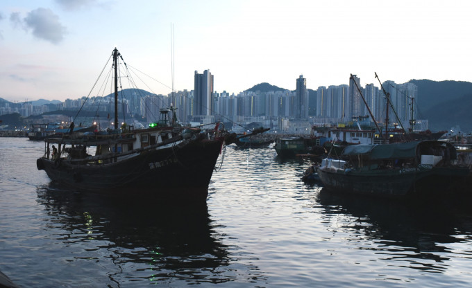 漁護署為香港流動漁民及其漁工免費提供檢測服務。 資料圖片