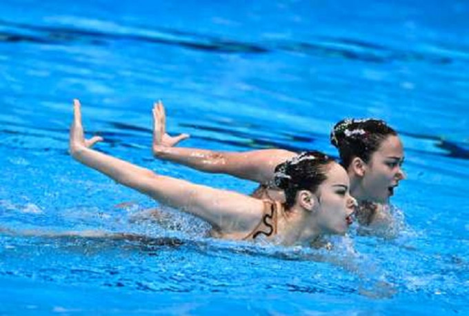 黄雪辰及孙文雁今出战韵律泳双人技术自选决赛。