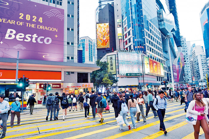 標普6月香港PMI跌至48.2，較5月的49.2進一步下滑。