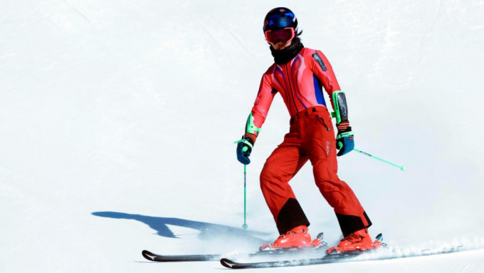 翁厚全出战高山滑雪项目的男子大回转赛事。港协暨奥委会图片