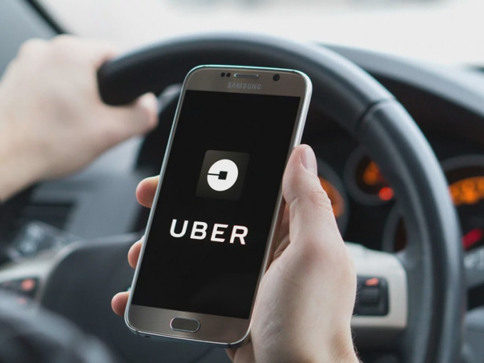 Uber推出一项新乘车选项-Comfort，及更新乘车选项Black。资料图片