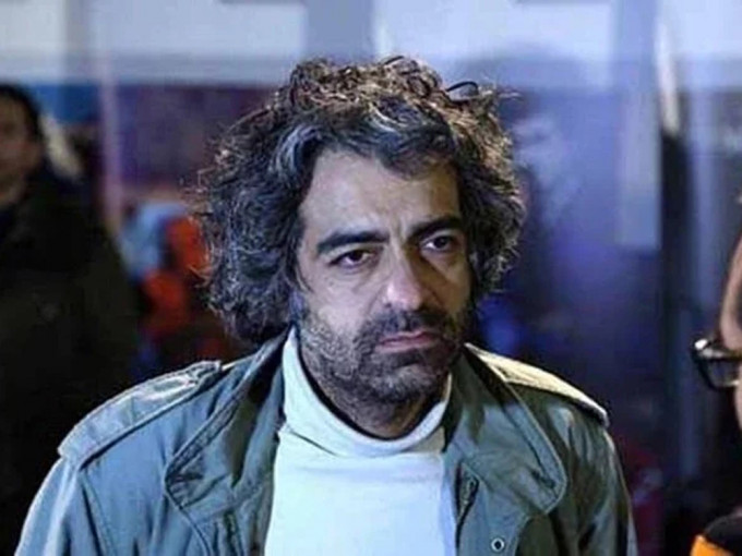 47岁的伊朗导演霍拉姆丁因没结婚，竟遭父母肢解弃尸称「荣誉杀人」。
