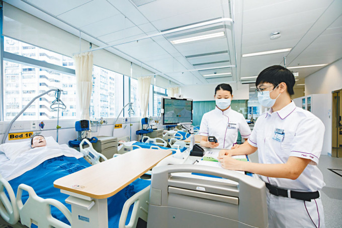 以護理課程為主的東華學院，新學年將開辦生物醫學新課程，以吸納更多內地生。