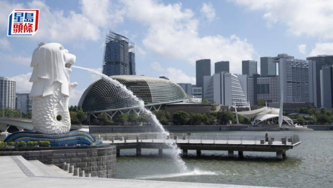 新加坡膺全球最佳经商环境 ，连续16年蝉联冠军 ，香港再跌2位。