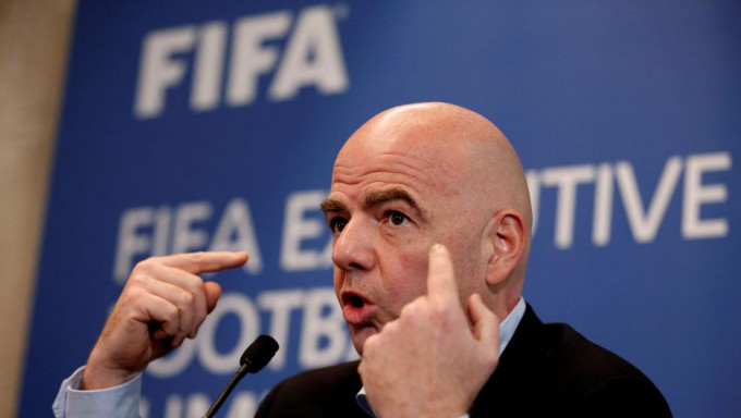 國際足協主席恩芬天奴放棄再推銷世界盃改制。 Reuters