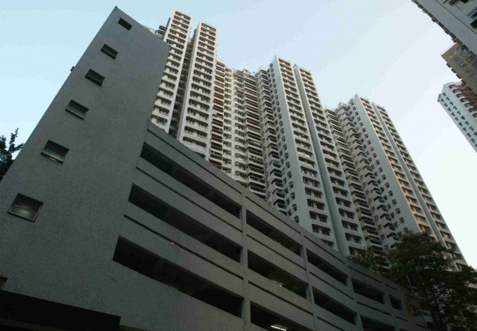 金龍大廈獲外區換樓客斥1065萬購。