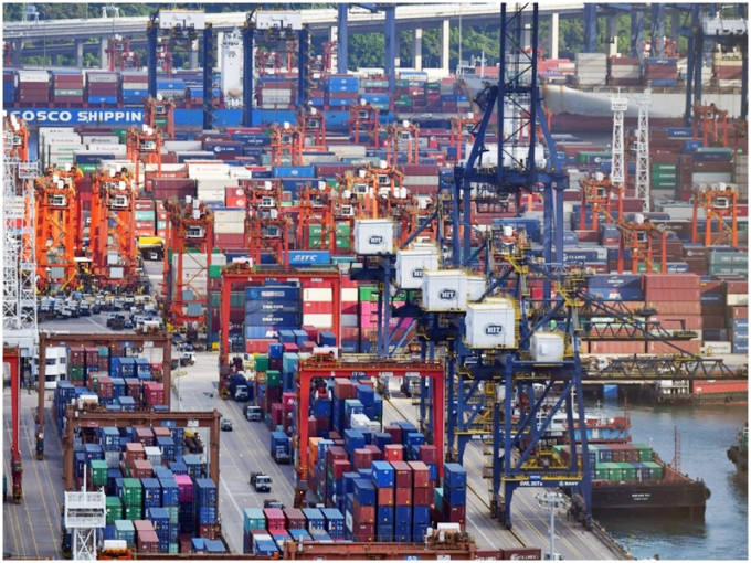 葵涌货柜码头群组单日增34宗个案。资料图片