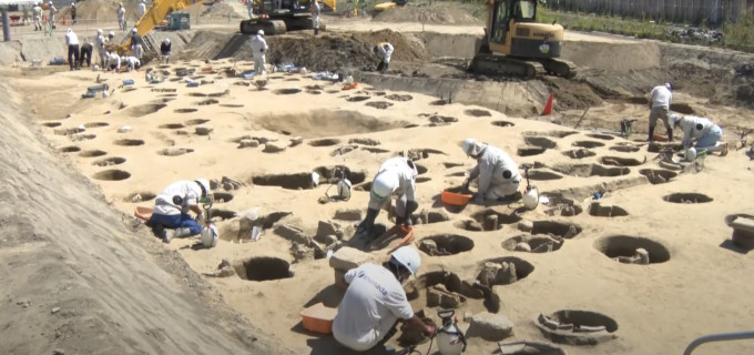 日本大阪梅田墓遺址掘出1500具骸骨。 網圖