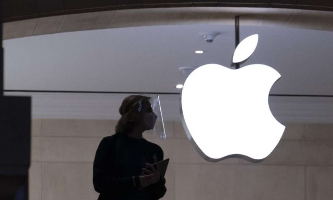 有券商预料苹果明年市值破3万亿美元。AP图片
