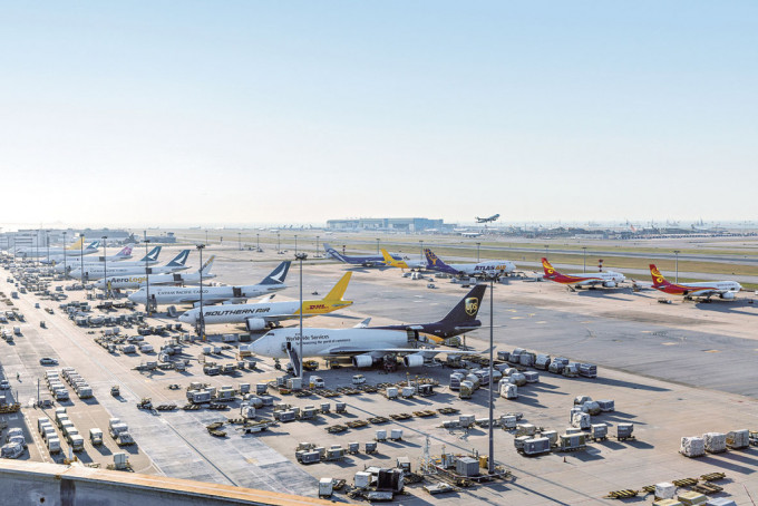 香港機場再度成為全球最繁忙的貨運機場。