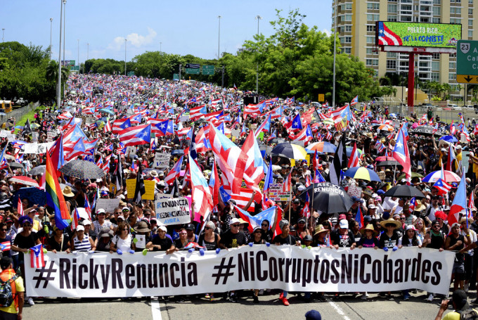 波多黎各民众要求总督即时下台。AP图片