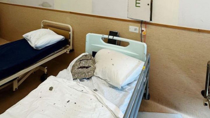 青山醫院已記錄涉病房塌石屎事件的勘察公司表現。資料圖片