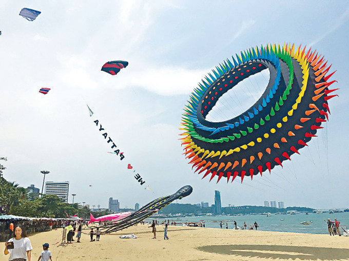 芭堤雅今年四月舉辦風箏節。