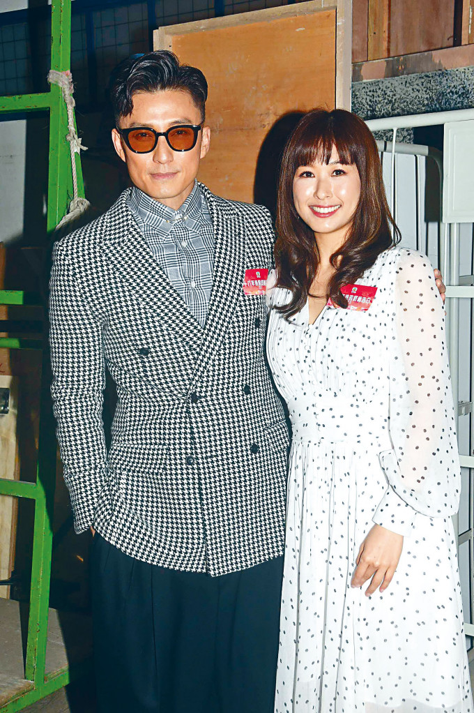 陈山聪和赵希洛在新剧中演夫妻，提到两人有调情戏，希洛不禁怕丑起来。