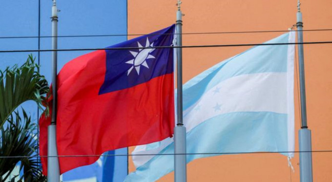洪都拉斯政府宣布與台灣結束外交關係。路透社