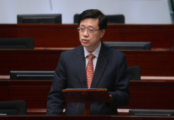 李家超表示与外地移交逃犯按照香港法律处理。资料图片