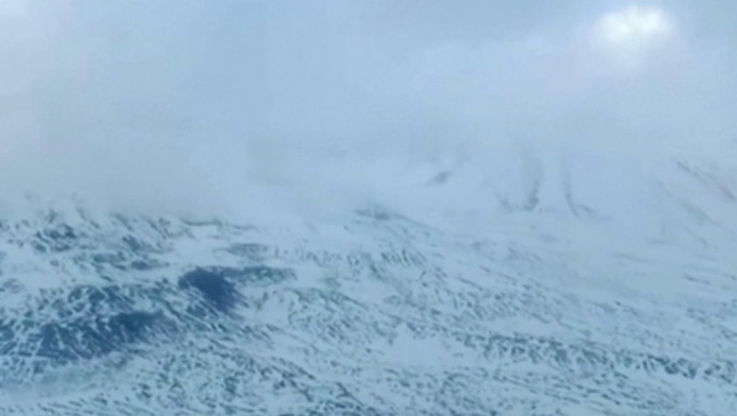 登山团于俄堪察加半岛火山遇险，8人死亡。路透