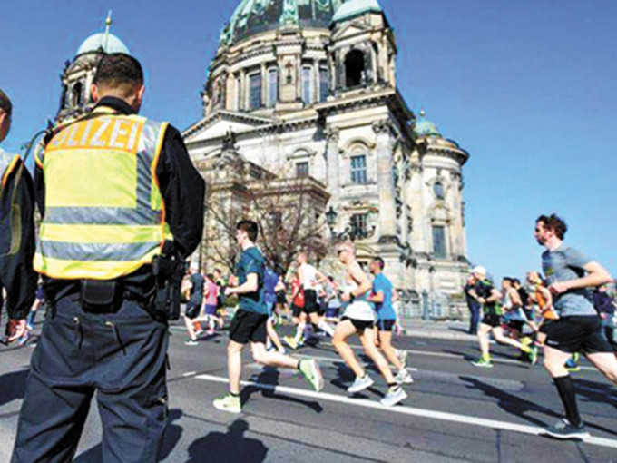 柏林馬拉松是世界六大馬拉松賽事之一。網圖