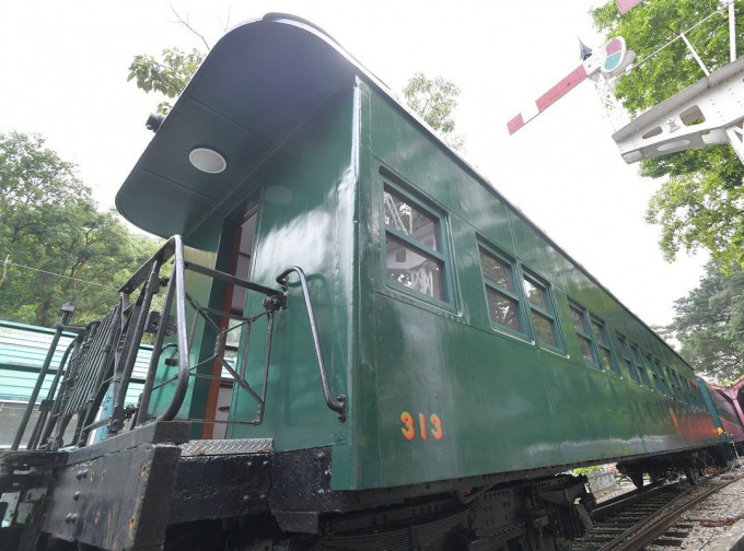 313號火車卡完成修復。政府新聞網圖片