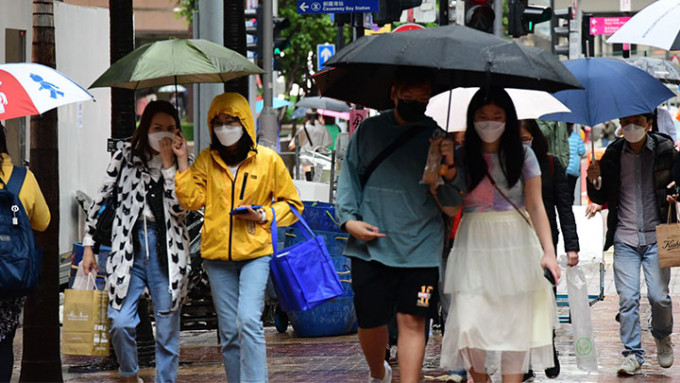 天文台指本港周末天气回暖。资料图片