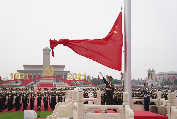 陳茂波指中共有著人民的擁護和支持，是國家富強、民族復興的帶領者。新華社圖片