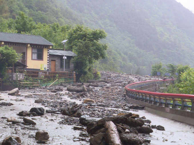 雲南貢山暴雨致2人死亡6人失蹤。(網圖)