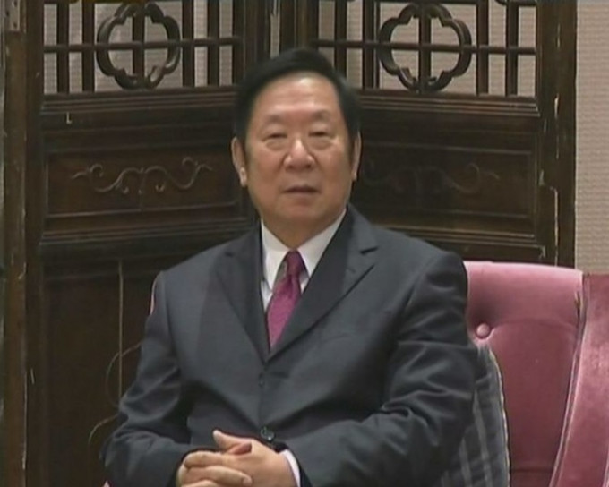 陈佐洱指这辈子他都会和香港有不解之缘。资料图片
