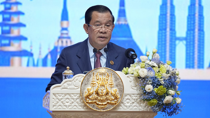 柬埔寨總理洪森抵達印尼後確診，取消行程回國。AP