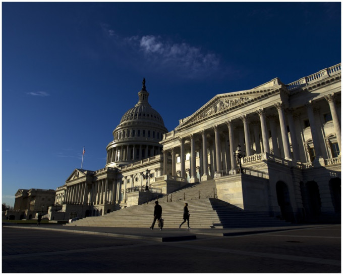 美國參議院以51票贊成49票反對，通過31年來最大規模稅改案。AP