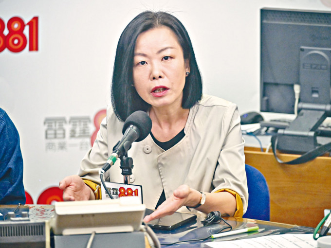 何玉芬建議學生可以回想停課以來會率先學習的科目,來了解自己的選科意向。